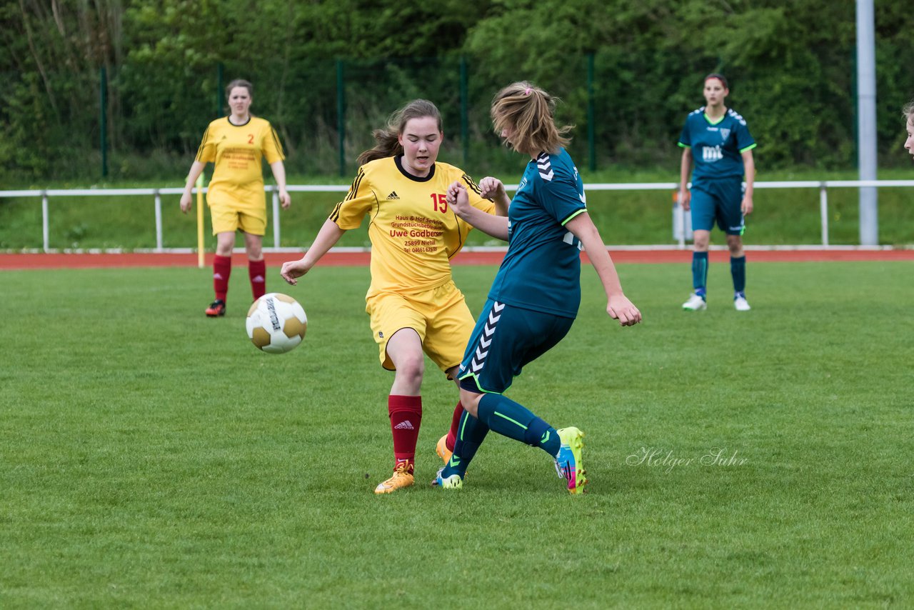 Bild 199 - B-Juniorinnen VfL Oldesloe - JSG Sdtondern : Ergebnis: 2:0